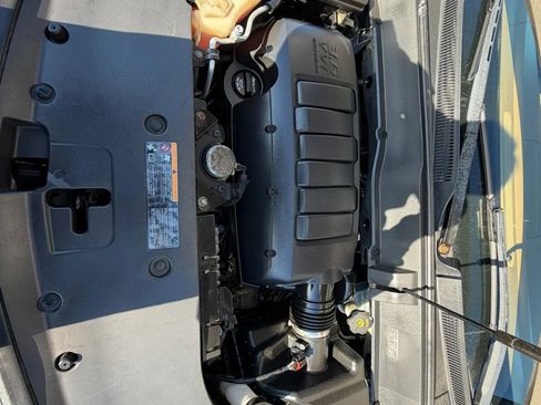 Used 2013 Buick Enclave Leather AWD/4WD image 30