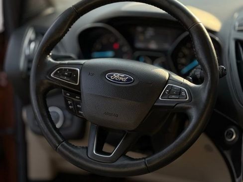 Used 2017 Ford Escape Titanium w/ Equipment Group 301A image 15