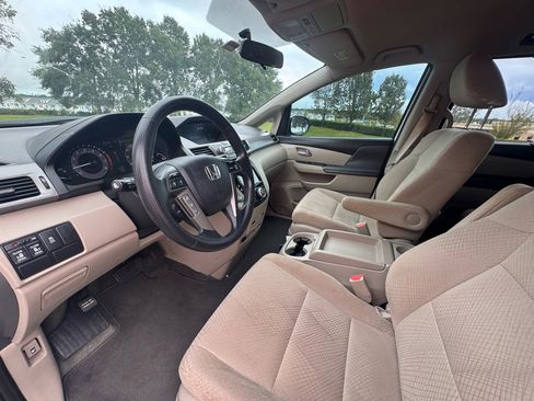 Used 2016 Honda Odyssey SE image 23