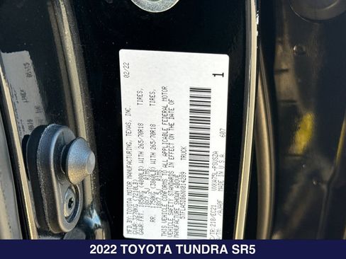 Used 2022 Toyota Tundra SR5 w/ TRD Off-Road Premium Package AWD/4WD image 29
