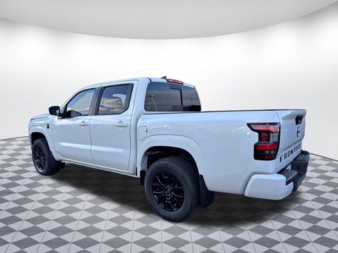 New 2026 Nissan Frontier SV w/ SV Convenience Package AWD/4WD image 5