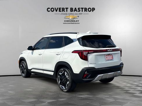 Used 2024 Kia Seltos SX w/ SX Sunroof Package AWD/4WD image 3