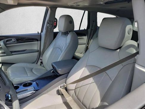 Used 2016 Buick Enclave Leather FWD image 10