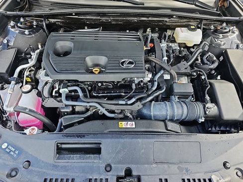 Certified 2024 Lexus ES 300h w/ Technology Package image 31