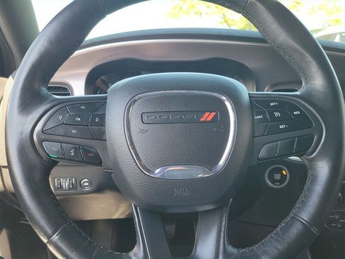 Used 2019 Dodge Charger SXT w/ Blacktop Package RWD image 16