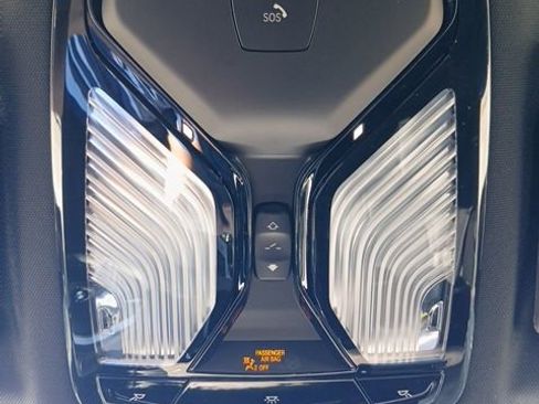 New 2025 BMW 330i Sedan w/ M Sport Package image 32