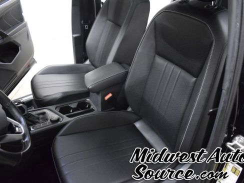 Used 2023 Volkswagen Tiguan SE R-Line AWD/4WD image 11