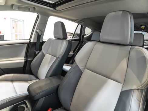 Used 2015 Toyota RAV4 Limited w/ Technology Package AWD/4WD image 6