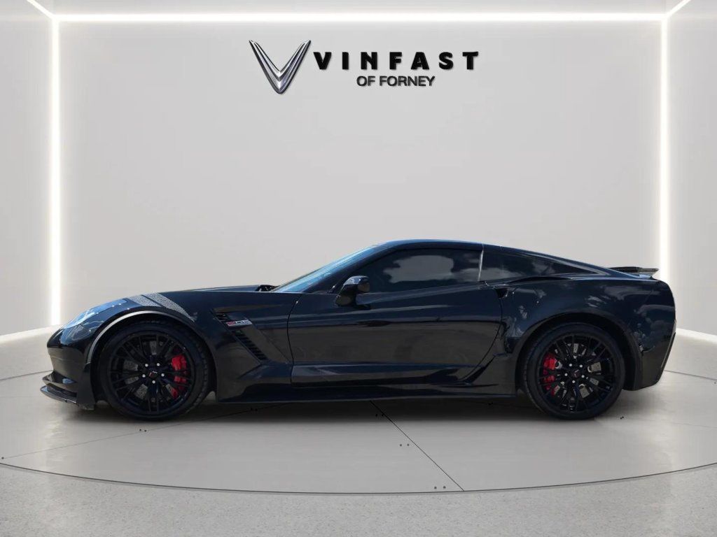 Used 2016 Chevrolet Corvette Z06 w/ Z07 Performance Package RWD image 2