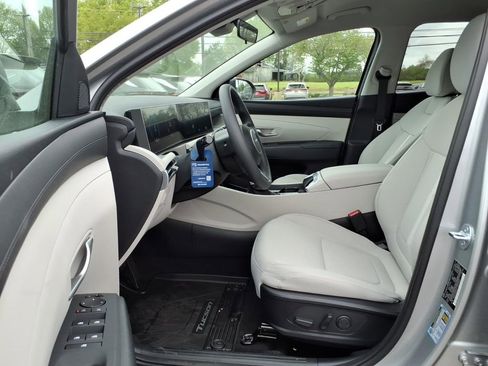 New 2026 Hyundai Tucson SEL FWD image 15