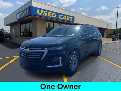 Used 2023 Chevrolet Traverse LT
