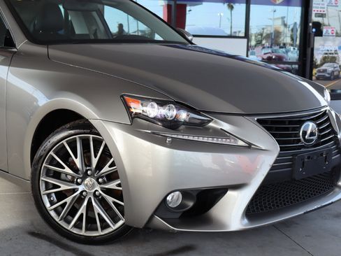Used 2014 Lexus IS 250 AWD image 2