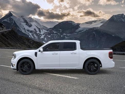 New 2025 Ford Maverick Lobo image 3