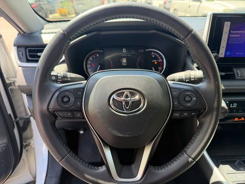 Used 2024 Toyota RAV4 XLE Premium image 22
