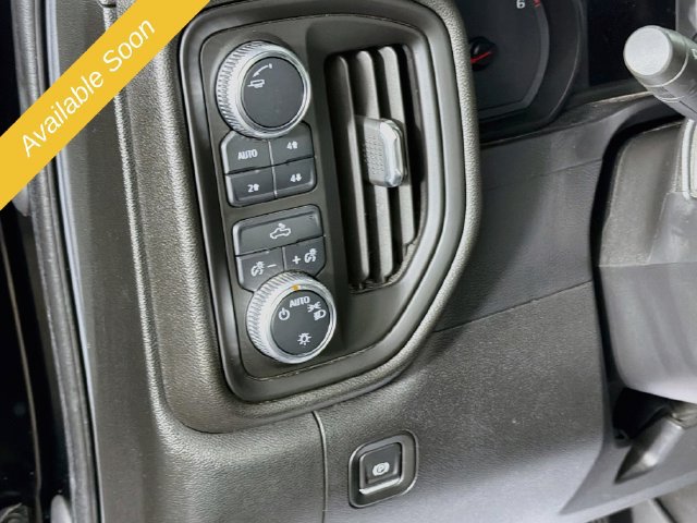 Used 2020 GMC Sierra 1500 4x4 Crew Cab w/ Sierra Value Package image 10