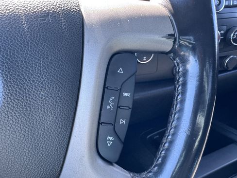 Used 2011 GMC Sierra 1500 SLE AWD/4WD image 23