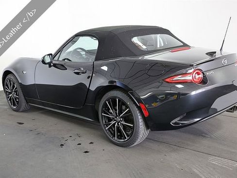 New 2025 MAZDA MX-5 Miata Grand Touring w/ Weather Package image 4