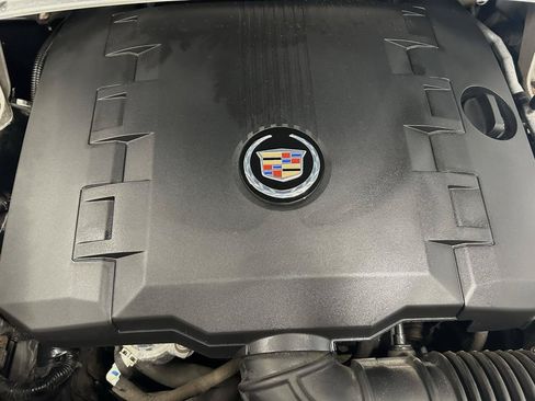 Used 2011 Cadillac CTS Sedan RWD image 10