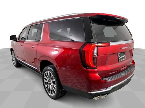 New 2026 GMC Yukon XL Denali w/ Denali Reserve Package AWD/4WD image 7