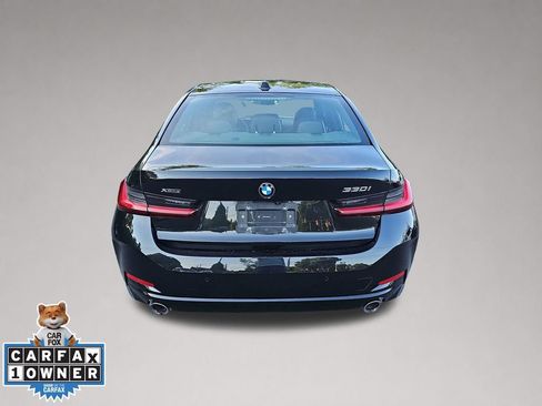 Used 2024 BMW 330i xDrive Sedan w/ Premium Package AWD/4WD image 5
