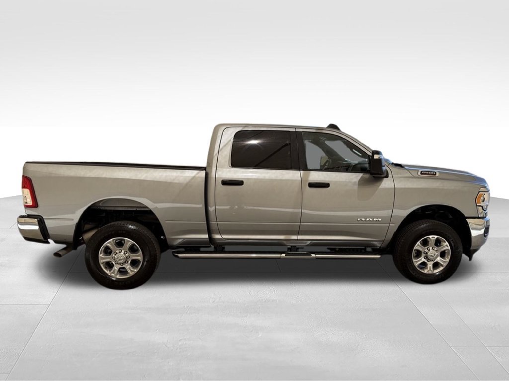 Used 2024 RAM 2500 Big Horn w/ Bed Utility Group AWD/4WD image 10