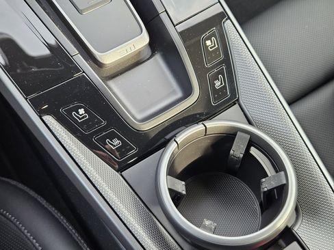 Certified 2026 Porsche 911 Carrera image 21
