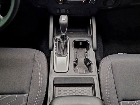 Used 2025 Nissan Frontier SV RWD image 19