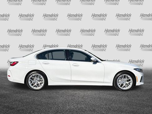 Used 2025 BMW 330i Sedan w/ Premium Package RWD image 3