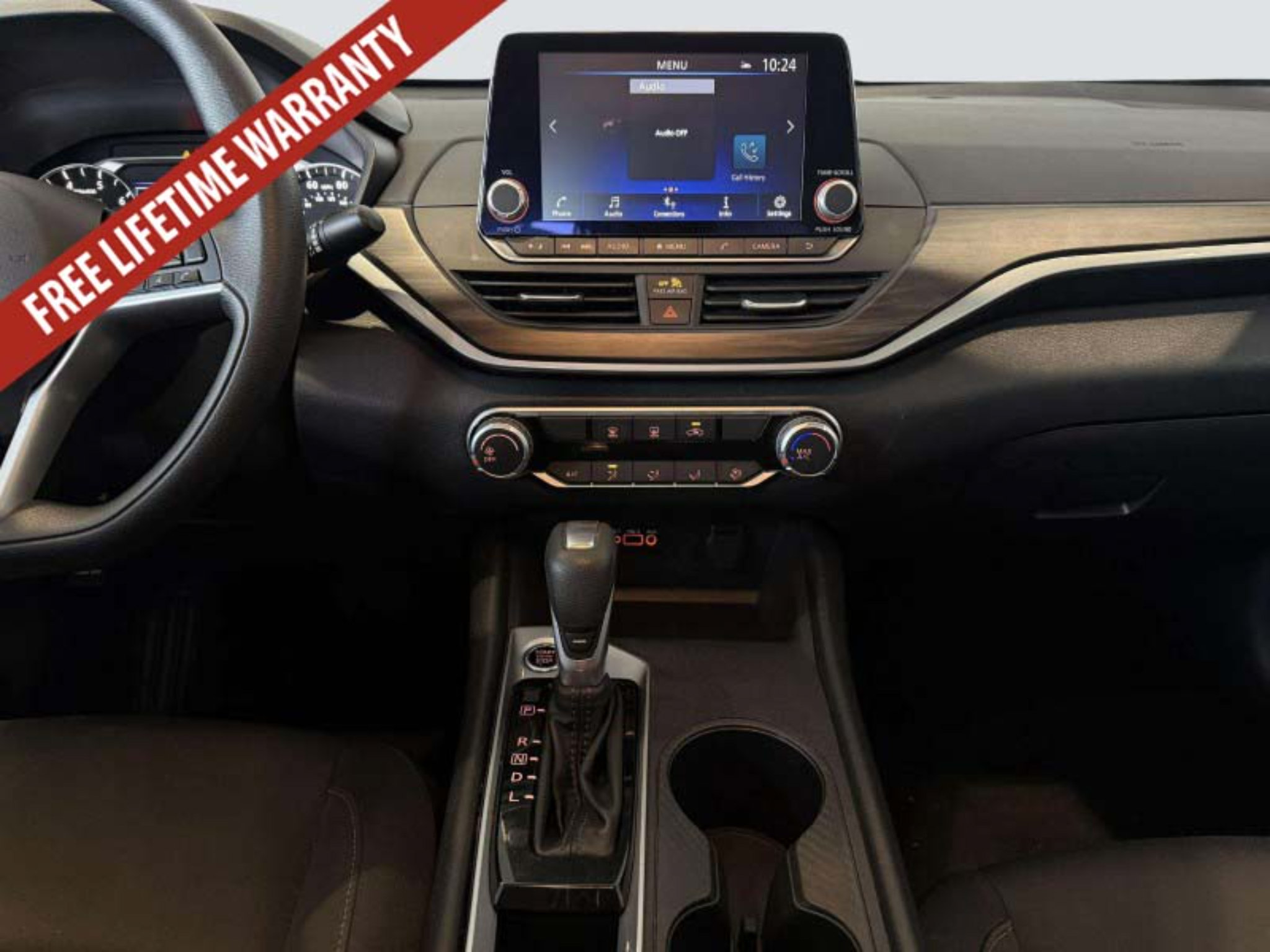 Used 2025 Nissan Altima 2.5 SV FWD image 23