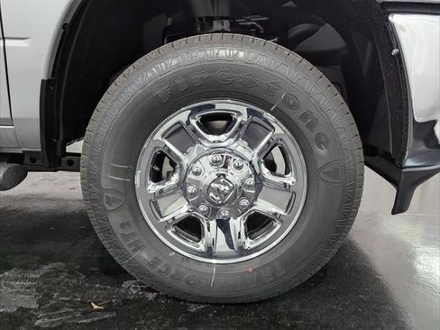 New 2026 RAM 2500 Tradesman image 32