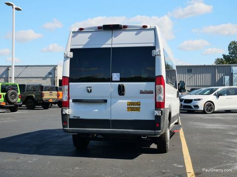 Used 2020 RAM ProMaster 2500 w/ Premium Appearance Group image 24