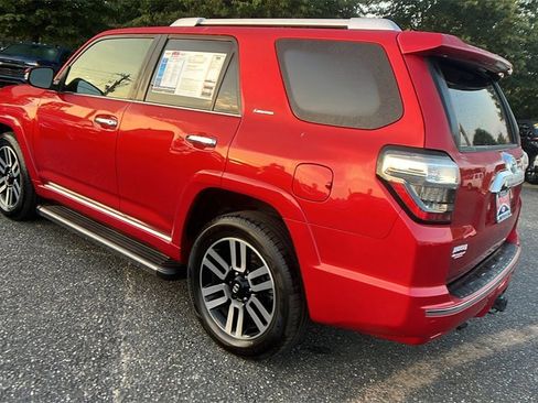 Used 2022 Toyota 4Runner Limited image 7
