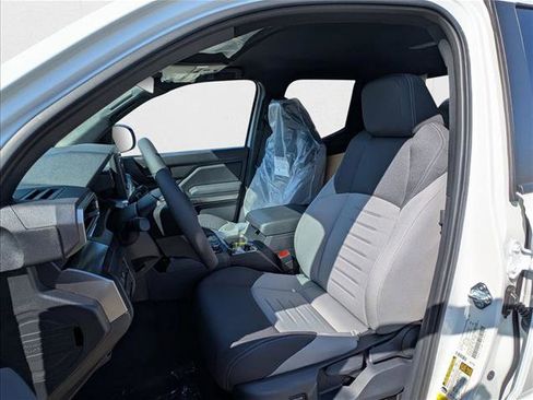 New 2025 Toyota Tacoma TRD Off-Road image 13