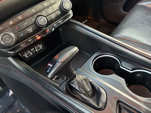 Used 2024 Dodge Durango GT AWD/4WD image 25