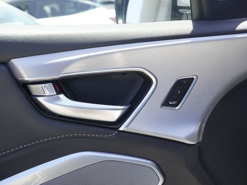 Used 2023 Acura RDX FWD w/ Technology Package image 8