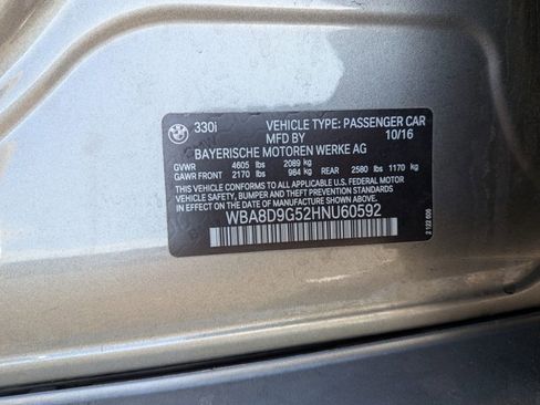 Used 2017 BMW 330i xDrive Sedan image 14