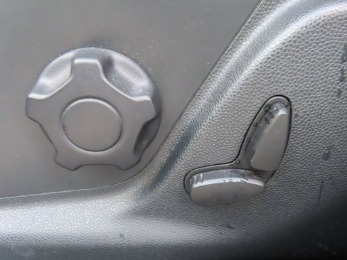 Used 2020 Ford EcoSport Titanium image 26