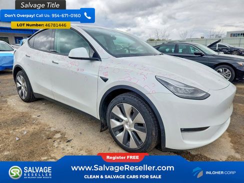 Used 2022 Tesla Model Y Long Range AWD/4WD image 5
