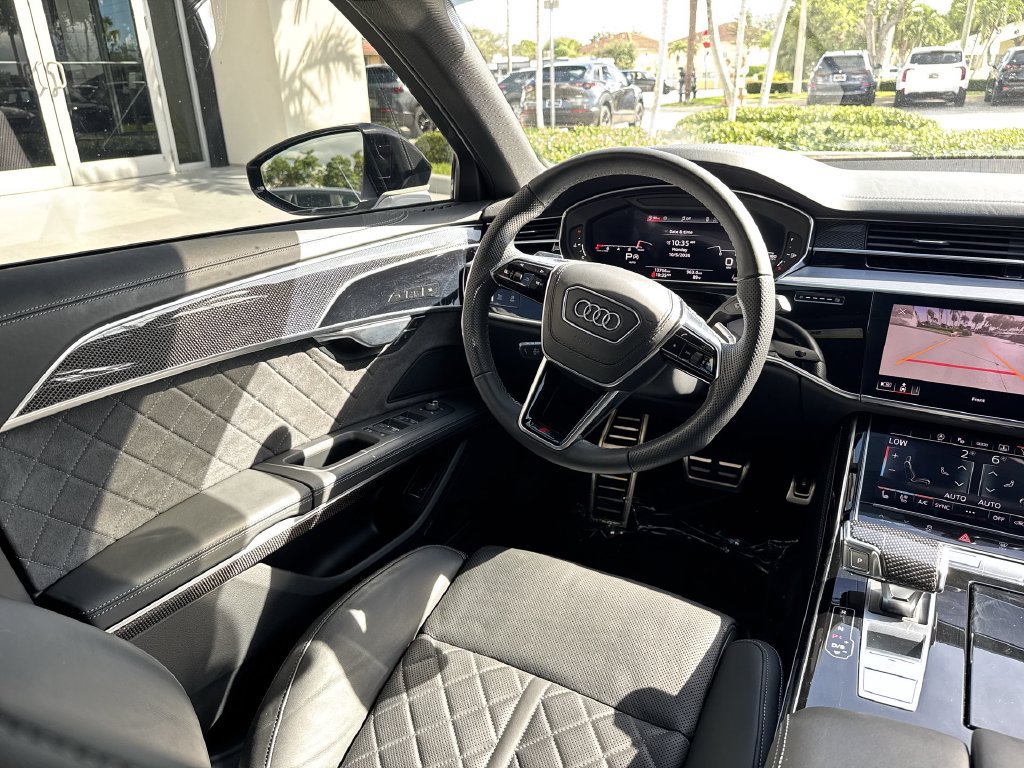 Used 2025 Audi S8 w/ Executive Package AWD/4WD image 21