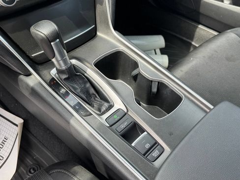 Used 2021 Honda Accord LX image 22