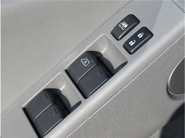 Used 2021 Nissan Frontier SV AWD/4WD image 11
