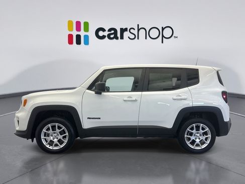 Used 2023 Jeep Renegade Latitude AWD/4WD image 2