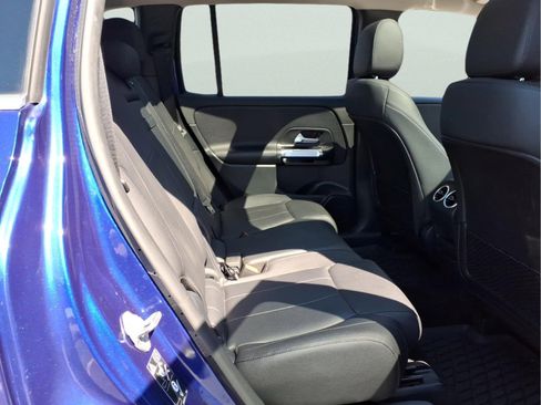 Certified 2022 Mercedes-Benz GLB 250 4MATIC image 14