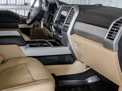 Used 2017 Ford F350 Lariat w/ Lariat Value Package image 12