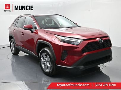 New 2025 Toyota RAV4 XLE w/ Convenience Package