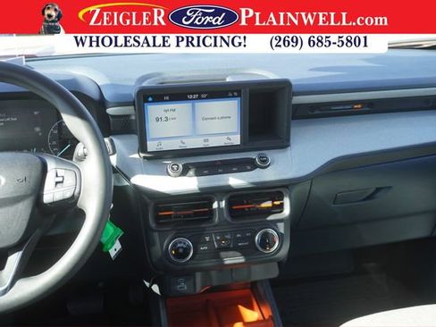 Used 2024 Ford Maverick XLT image 13