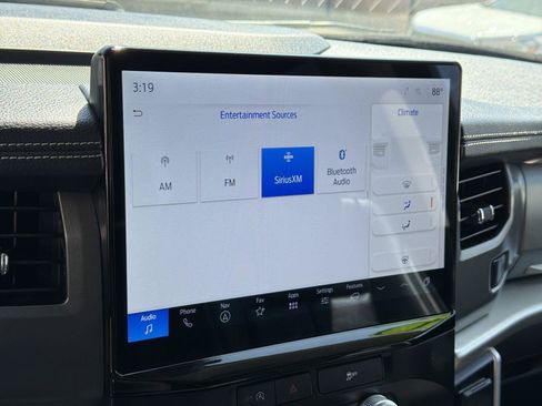 Used 2024 Ford Expedition Max XLT RWD image 12