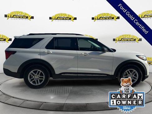 Used 2025 Ford Explorer Active w/ Active Comfort Package RWD image 8