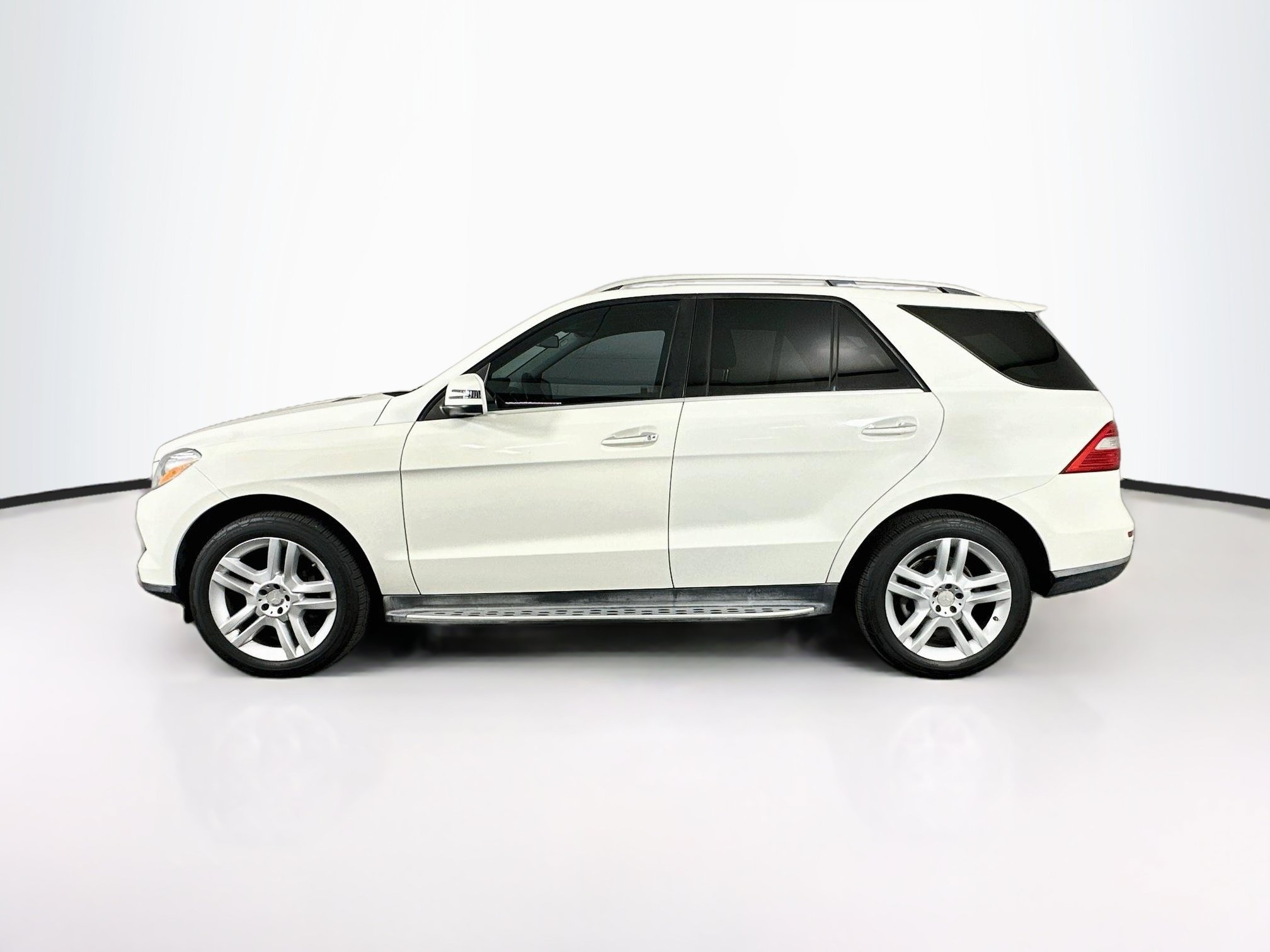 Used 2013 Mercedes-Benz ML 350 2WD image 4