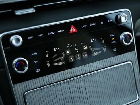 New 2026 Genesis GV80 2.5T Prestige image 38